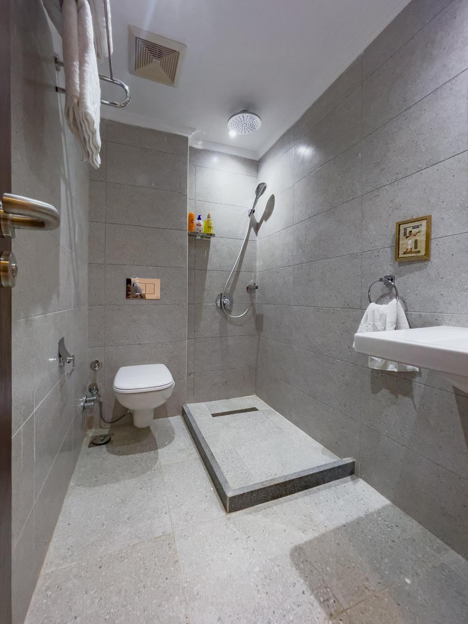 King Khufu Pyramids View Hotel Kafret el-Gabal Chambre photo